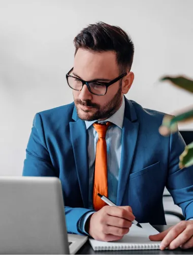 Daniel Sauras | Mentoría Personalizada y Estrategias Digitales para Emprendedores